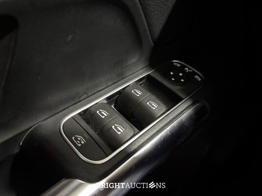Mercedes-Benz EQA 25067 Business Solution Luxury 67 kWh 190pk 2021 (Origineel-NL) EQA-Klasse, L-613-PS