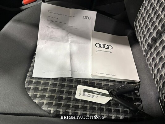 Audi A1 Citycarver 30 epic TFSI 110pk 2021 (Origineel-NL), L-596-JK