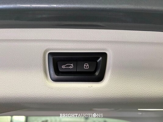 BMW 320e 3 Serie Touring 272pk 2023 (Origineel-NL) 3-Serie, T-950-KL