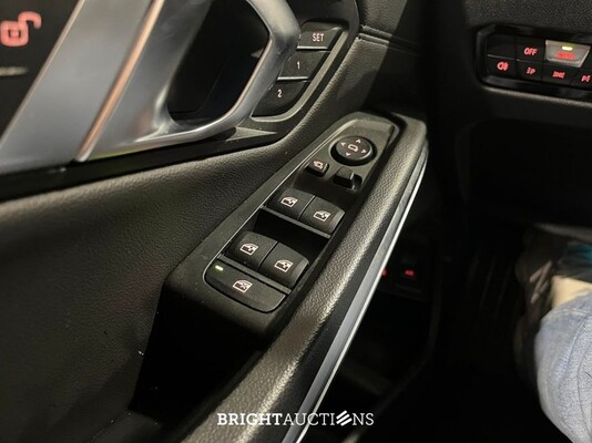 BMW 320e 3 Serie Touring 272pk 2023 (Origineel-NL) 3-Serie, T-102-HT