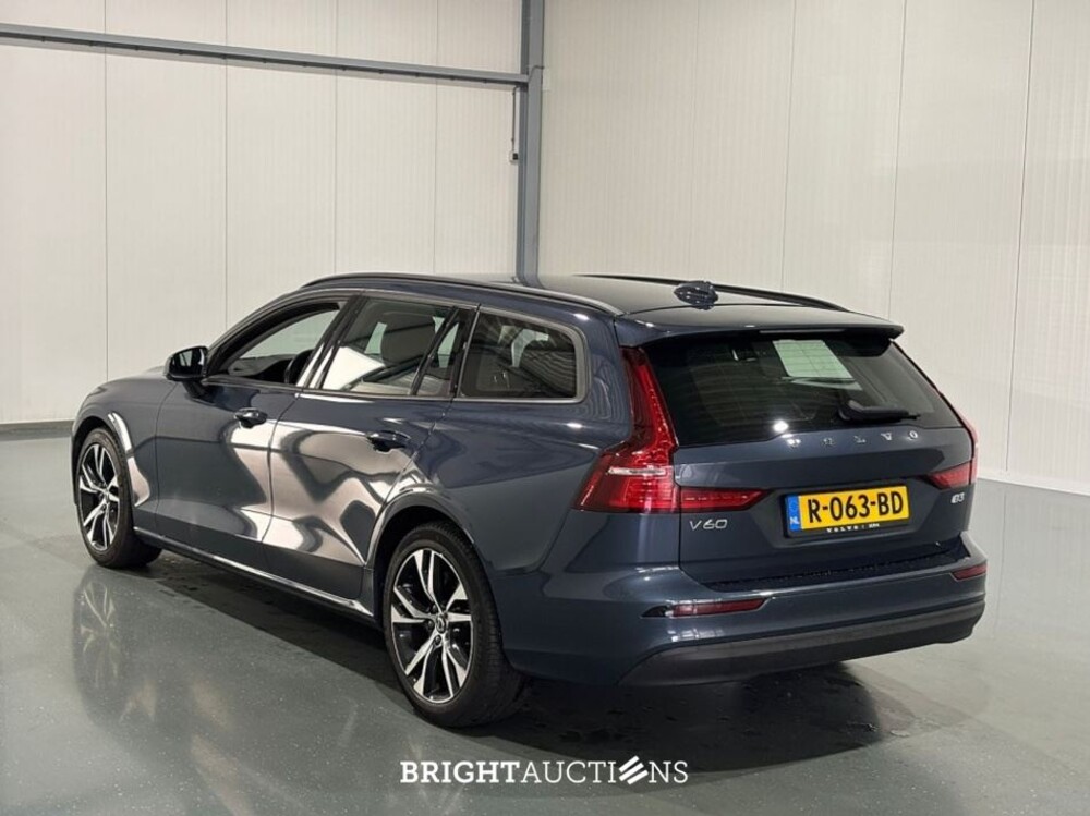 Volvo V60 B3 Essential 2.0 163pk 2022 (Origineel-NL), R-063-BD