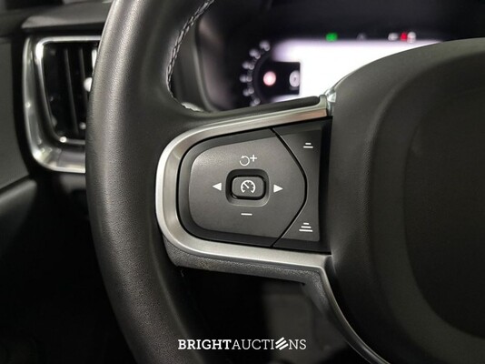 Volvo V60 B3 Essential 2.0 163pk 2022 (Origineel-NL), R-063-BD