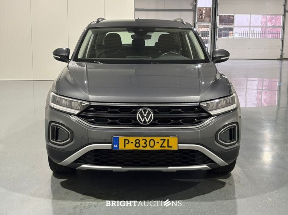 Volkswagen T-Roc Life Business 1.5 TSI 150pk 2022 (Origineel-NL), P-830-ZL
