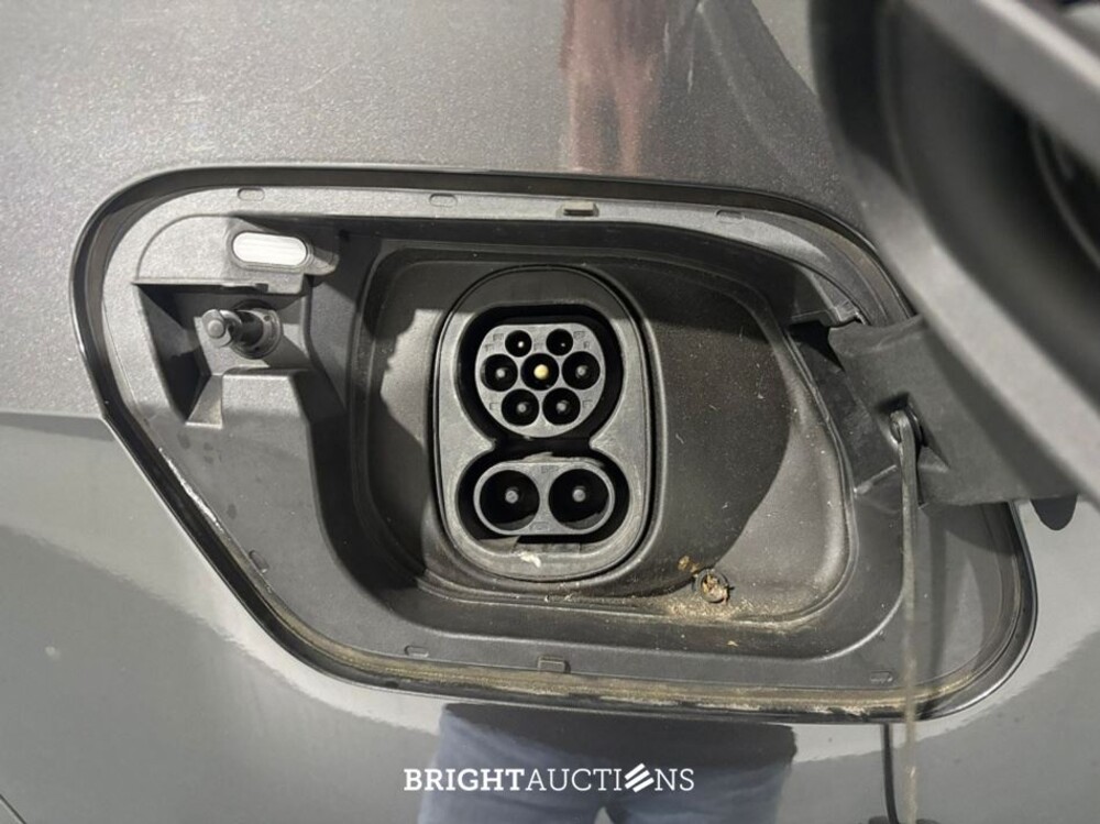 Volkswagen ID.3 Life 58 kWh 204pk 2021 (Origineel-NL), L-014-PJ