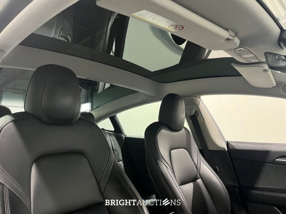 Tesla Model 3 RWD 60 kWh 283pk 2023 (Origineel-NL), S-292-TN