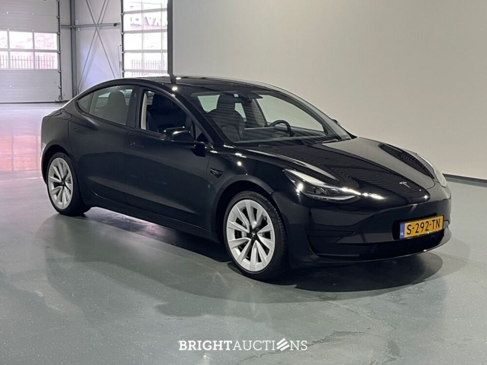 Tesla Model 3 RWD 60 kWh 283pk 2023 (Origineel-NL), S-292-TN