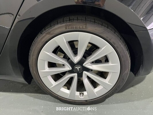 Tesla Model 3 RWD 60 kWh 283pk 2023 (Origineel-NL), S-292-TN