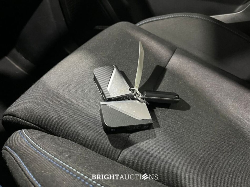 Lynk & Co 01 PHEV 1.5 261pk 2022 (Origineel-NL), P-978-VK