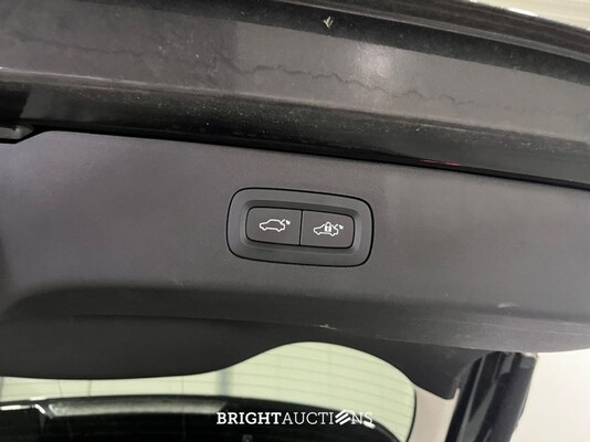 Lynk & Co 01 PHEV 1.5 261pk 2022 (Origineel-NL), P-978-VK