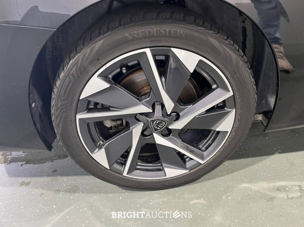 Peugeot 308 SW HYbrid 180 Allure Pack Business 1.6 260pk 2023 (Origineel-NL), S-485-XD