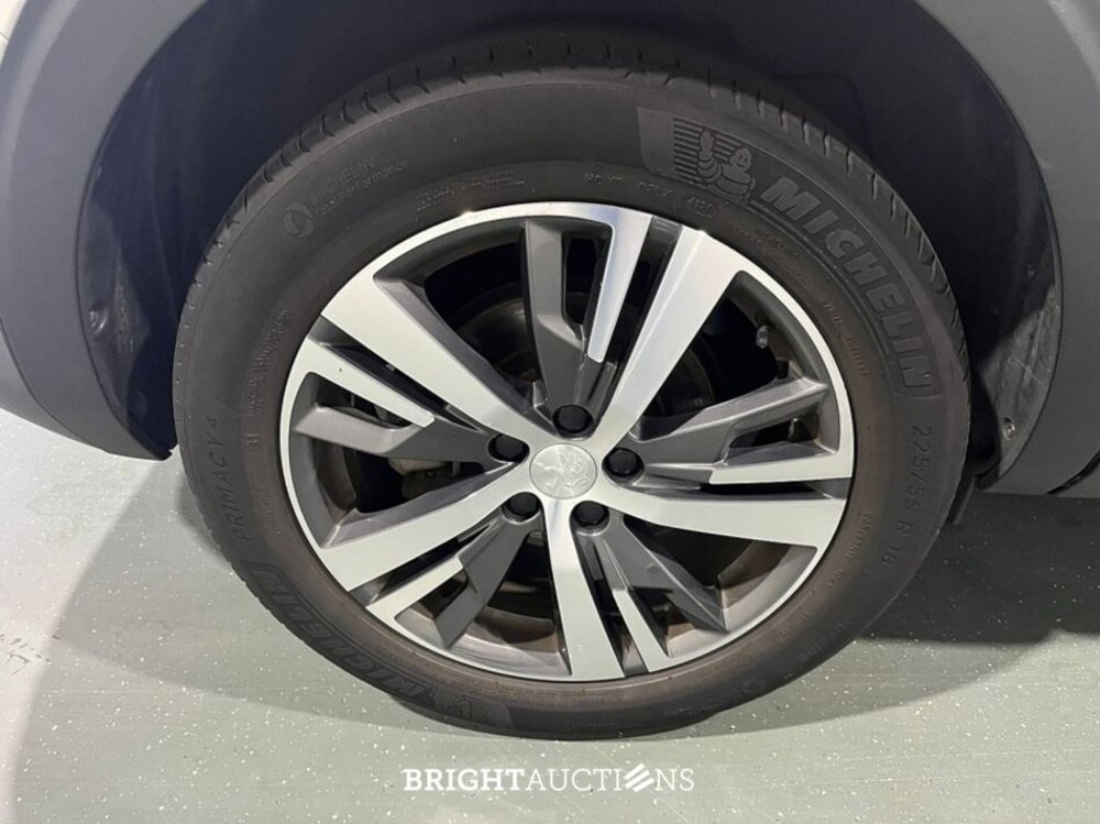 Peugeot 5008 Allure Pack 1.2 PureTech 131pk 2020, L-634-GF