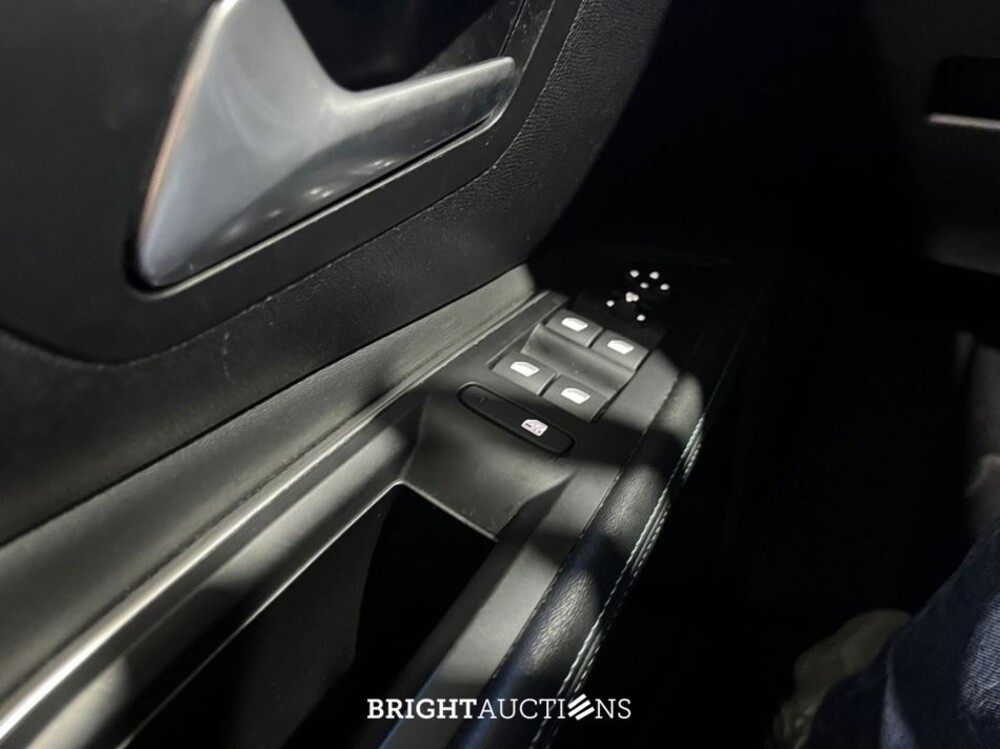 Peugeot 5008 Allure Pack 1.2 PureTech 131pk 2020, L-634-GF