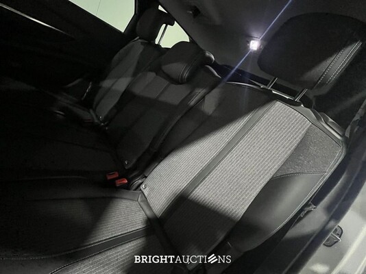 Peugeot 5008 Allure Pack 1.2 PureTech 131pk 2020, L-634-GF