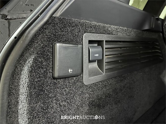 Land Rover Range Rover P565 SVAutobiography Dynamic Black 5,0 V8 566 pk 2020, L-286-BT