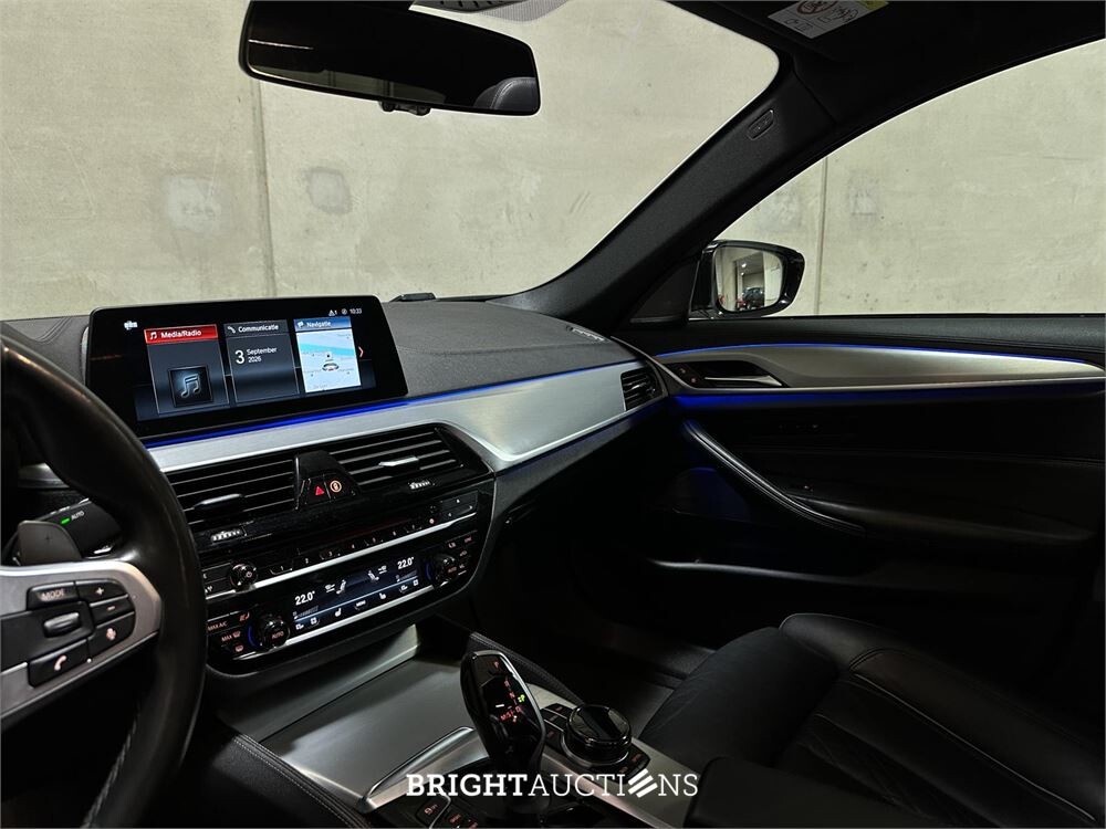 2018 BMW M550i xDrive High Executive 462pk 5 Series, KKP-44-R