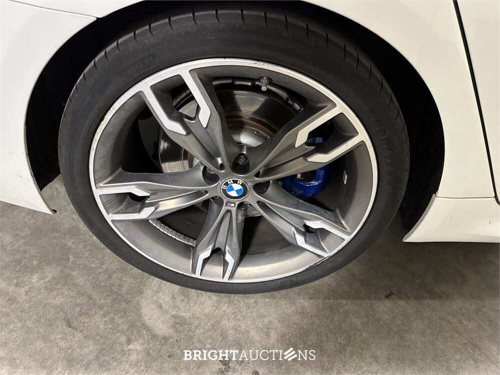 2018 BMW M550i xDrive High Executive 462pk 5 Series, KKP-44-R