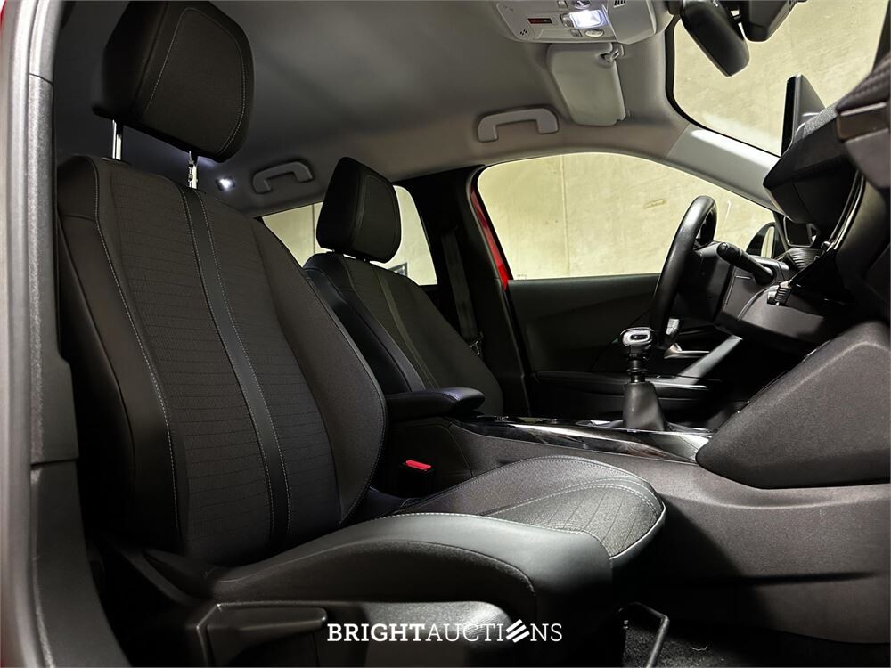 Peugeot 2008 1.5 BlueHDi Blue Lease Allure 110pk 2021, T-964-HK