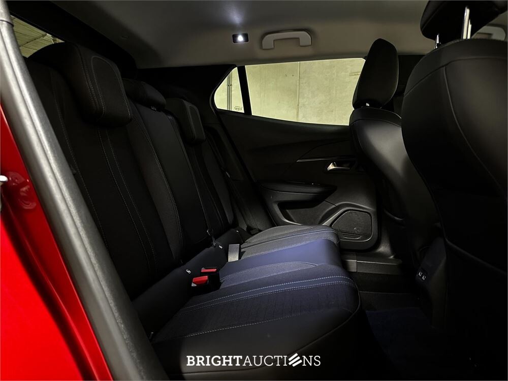 Peugeot 2008 1.5 BlueHDi Blue Lease Allure 110pk 2021, T-964-HK