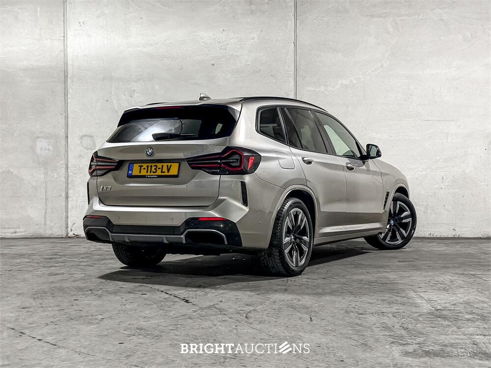 BMW iX3 High Executive 80kWh 286pk 2022, T-113-LV