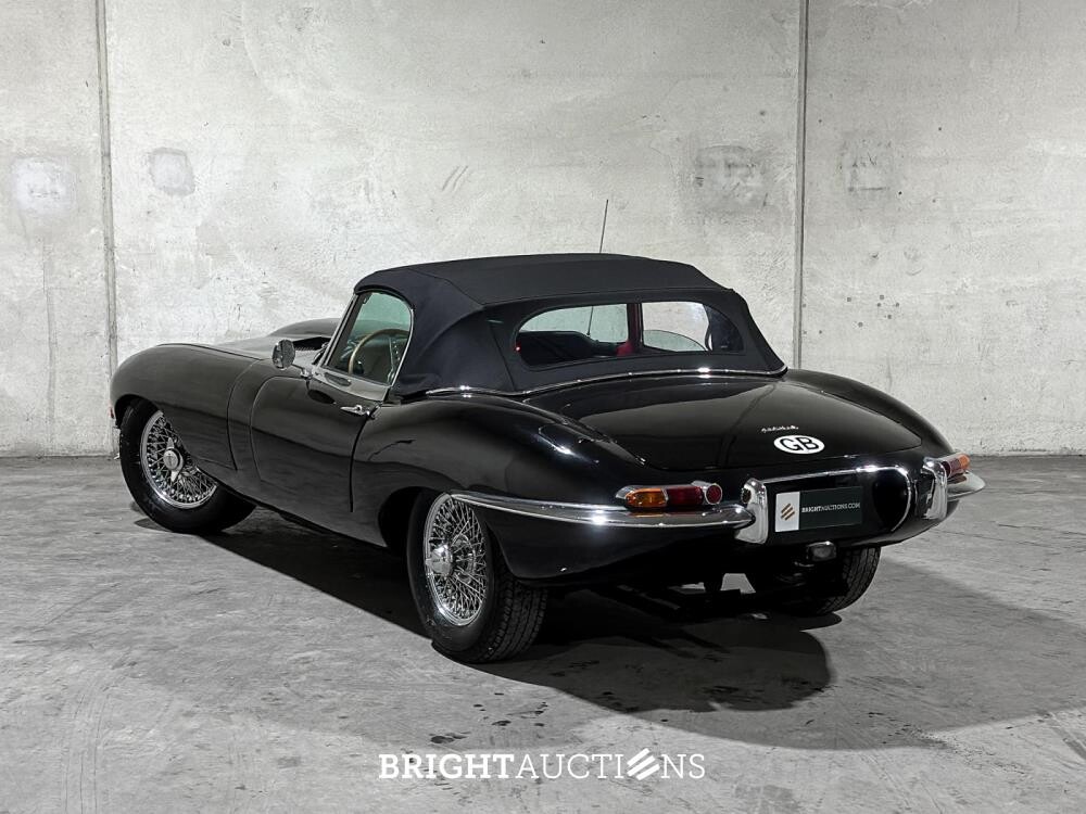 1963 Jaguar E-Type Roadster 3.8 XK Inline-Six Series 1