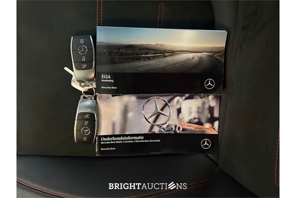 Mercedes-Benz EQA 25067 Business Solution AMG 67 kWh 2021 (Origineel-NL) EQA-Klasse, L-178-VN
