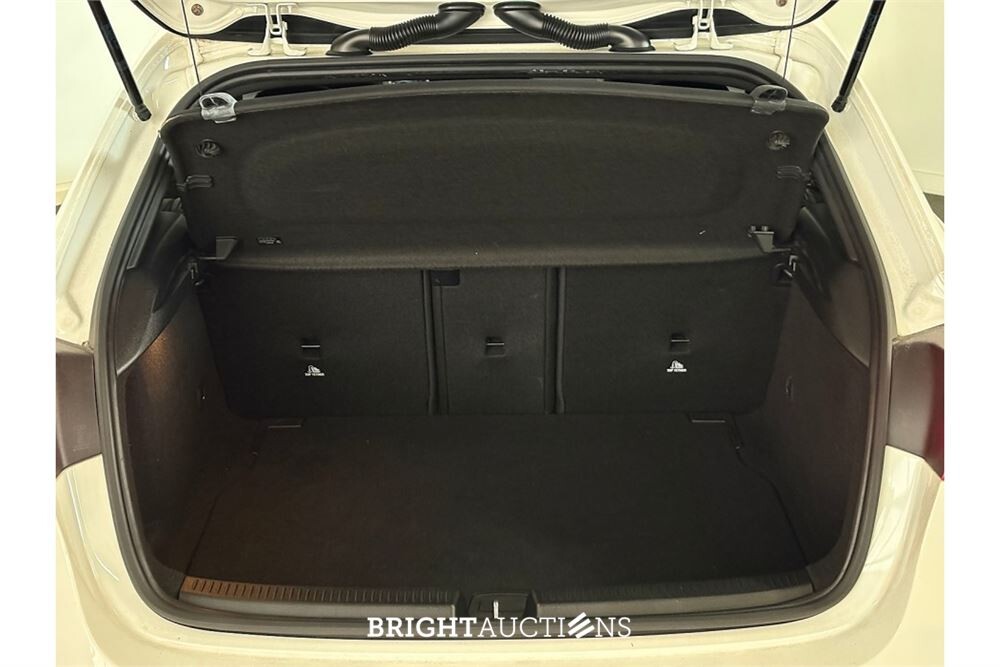 Mercedes-Benz A180 Business Solution AMG 136pk 2020 (Origineel-NL) A-klasse, J-270-FT