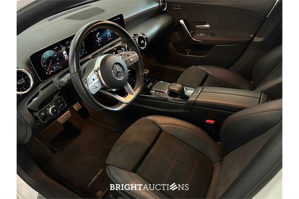 Mercedes-Benz A180 Business Solution AMG 136pk 2020 (Origineel-NL) A-klasse, J-270-FT