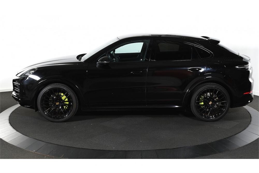 Porsche Cayenne E-Hybrid 3.0 476pk 2021 (Origineel-NL), L-677-RB