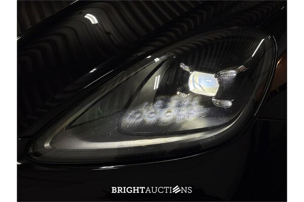 Porsche Cayenne E-Hybrid 3.0 476pk 2021 (Origineel-NL), L-677-RB