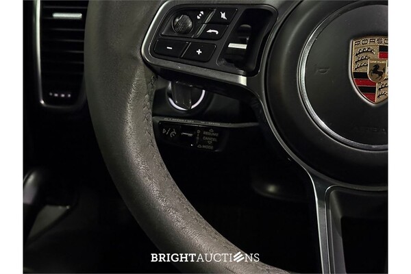 Porsche Cayenne E-Hybrid 3.0 476pk 2021 (Origineel-NL), L-677-RB