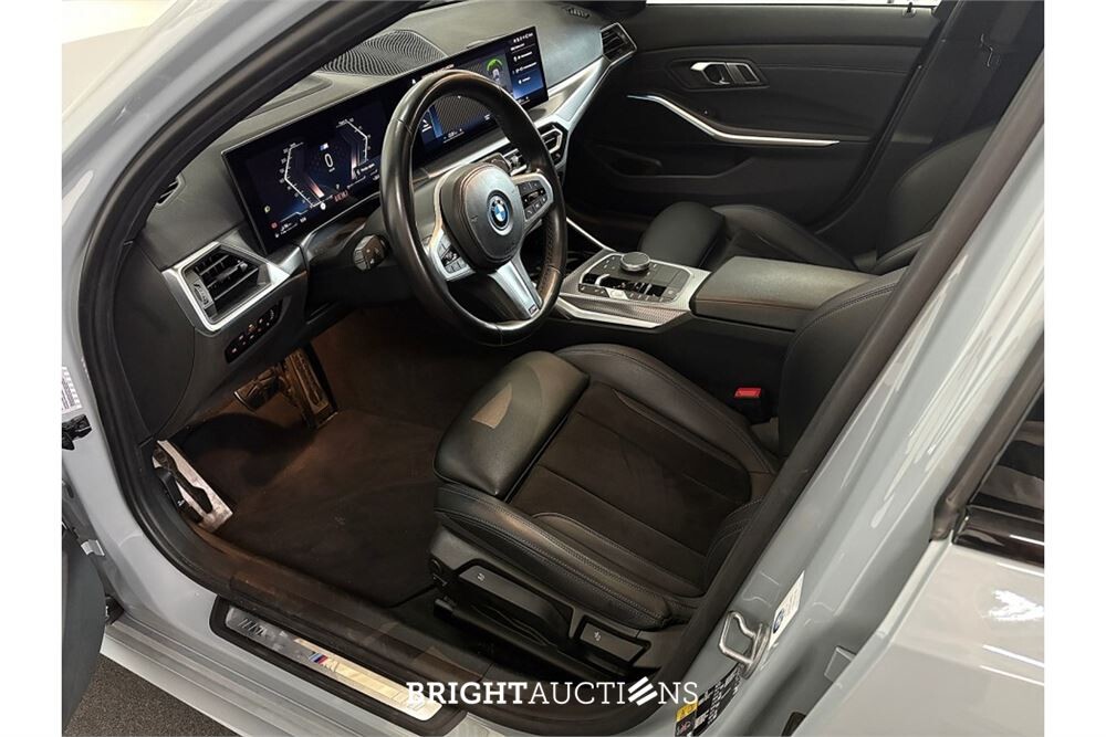 BMW 320e M Sport 272pk 2022 (Origineel-NL) 3-Serie, R-420-SZ