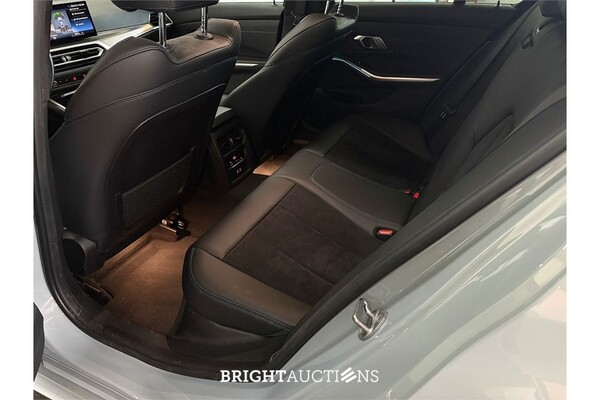 BMW 320e M Sport 272pk 2022 (Origineel-NL) 3-Serie, R-420-SZ