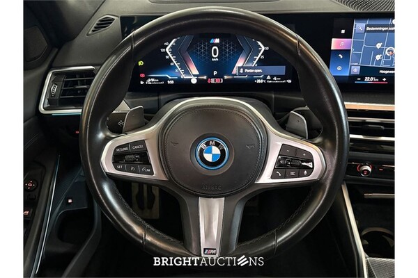 BMW 320e M Sport 272pk 2022 (Origineel-NL) 3-Serie, R-420-SZ
