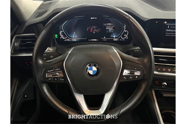 BMW 320e Business Edition Plus 276pk 2021 (Origineel-NL) 3-Serie, L-662-VT
