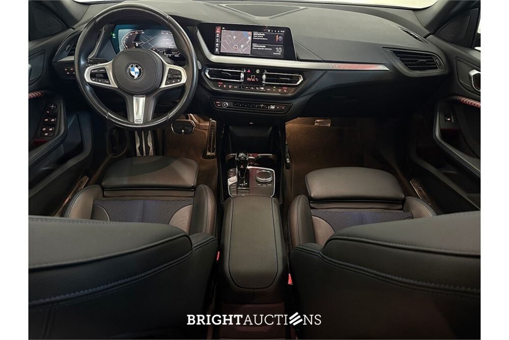 BMW 218i High Executive 136pk 2022 2-Serie, R-956-TR