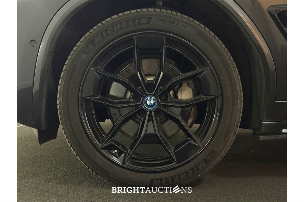 BMW iX3 High Executive 80 kWh 2021 (Origineel-NL), N-898-PT