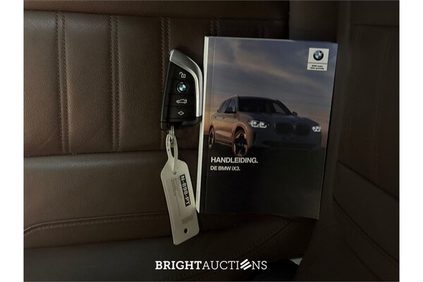 BMW iX3 High Executive 80 kWh 2021 (Origineel-NL), N-898-PT