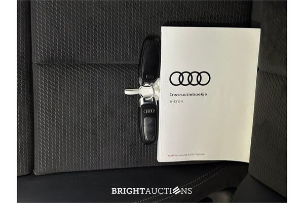 Audi e-tron 50 S edition Quattro 71 kWh 2020 (Origineel-NL), K-654-HS