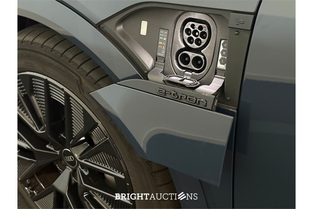 Audi Q8 55 S Edition Quattro 115 kWh 2023 (Origineel-NL), T-895-ZV