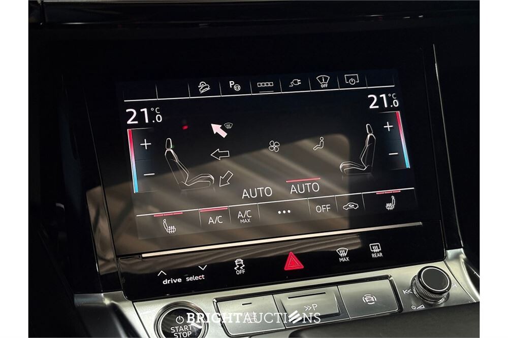 Audi Q8 55 S Edition Quattro 115 kWh 2023 (Origineel-NL), T-895-ZV