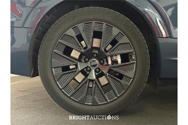 Audi Q8 55 S Edition Quattro 115 kWh 2023 (Origineel-NL), T-895-ZV