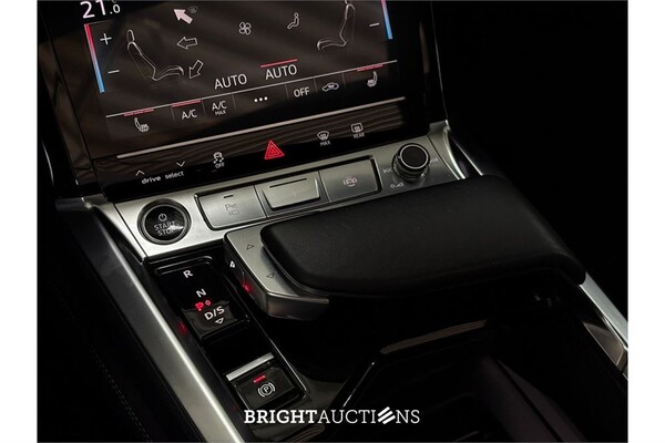 Audi Q8 55 S Edition Quattro 115 kWh 2023 (Origineel-NL), T-895-ZV