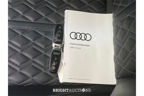 Audi Q8 55 S Edition Quattro 115 kWh 2023 (Origineel-NL), T-895-ZV