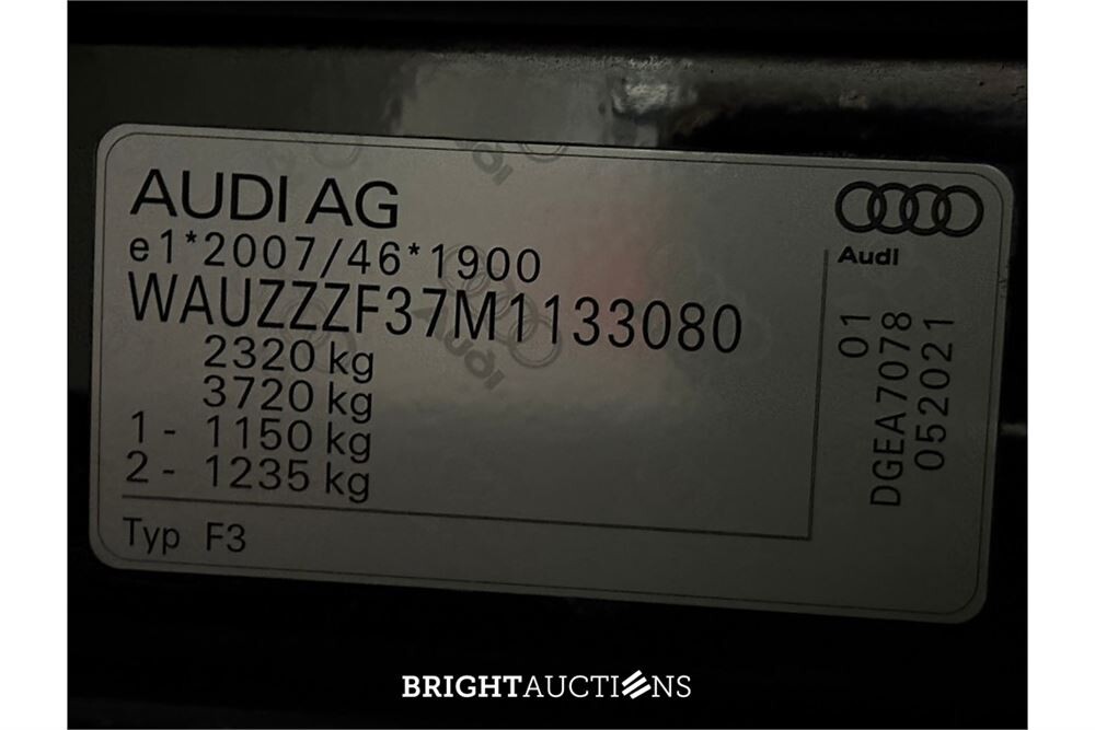 Audi Q3 45 e S Edition TFSI 266pk 2021 (Origineel-NL), L-433-JX