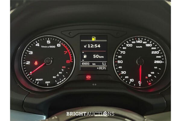 Audi Q2 35 S Edition TFSI 149pk 2020 (Origineel-NL), J-043-FF