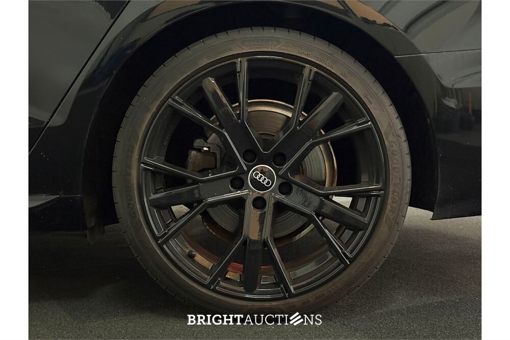Audi A4 Avant 35 S edition TFSI 149pk 2021 (Origineel-NL), K-951-RR