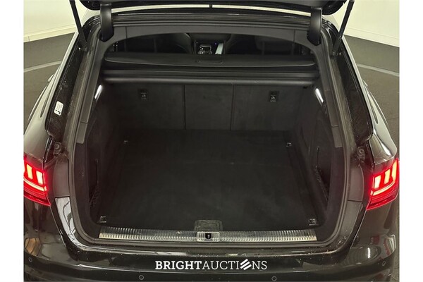 Audi A4 Avant 35 S edition TFSI 149pk 2021 (Origineel-NL), K-951-RR