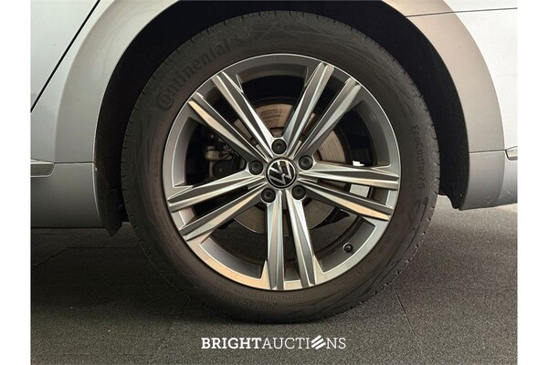 Volkswagen Arteon eHybrid R-Line Business 1.4 TSI 272pk 2022 (Origineel-NL), P-611-TX