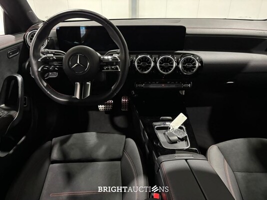 Mercedes-Benz CLA250 Shooting Brake e Star Edition AMG Line 272pk 2024 (Origineel-NL) CLA-Klasse, GJG-27-H