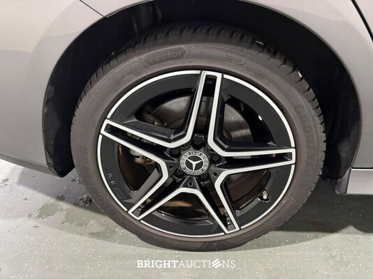Mercedes-Benz CLA250 Shooting Brake e Star Edition AMG Line 272pk 2024 (Origineel-NL) CLA-Klasse, GJG-27-H